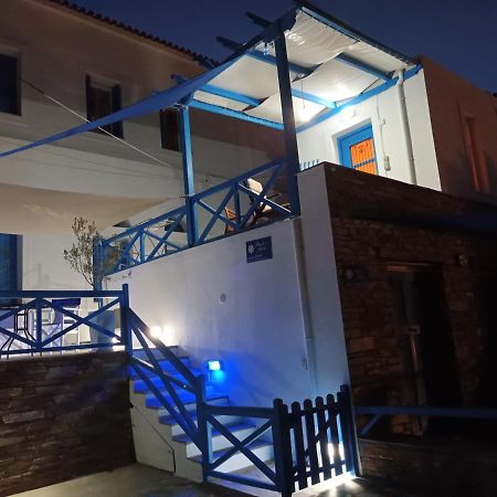 Roula'S Suites Ándros Exteriör bild