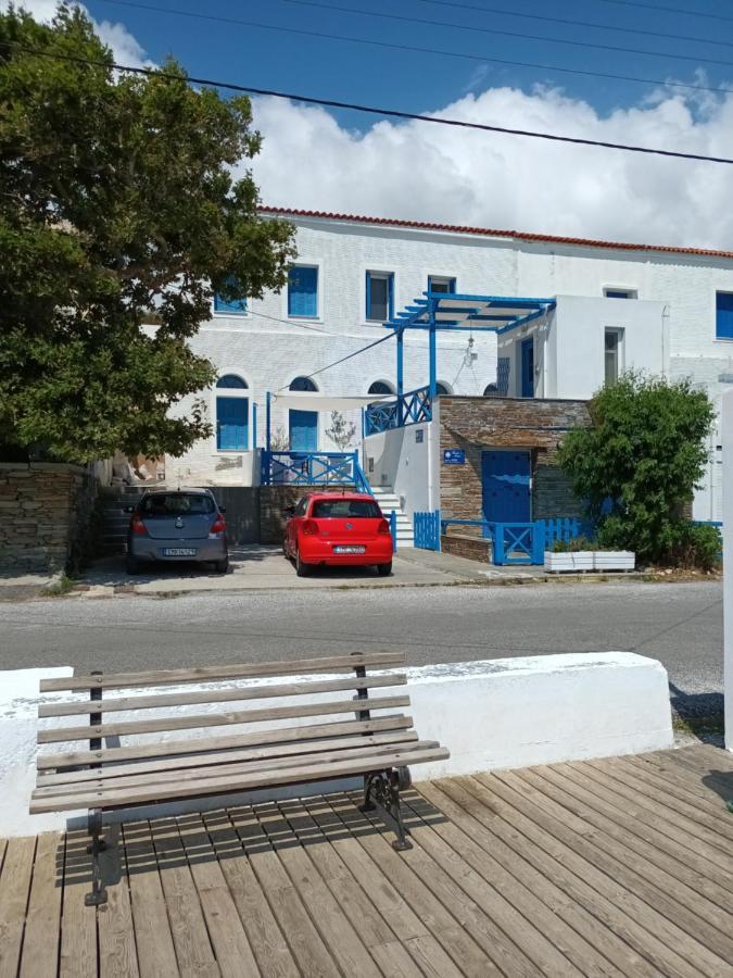 Roula'S Suites Ándros Exteriör bild