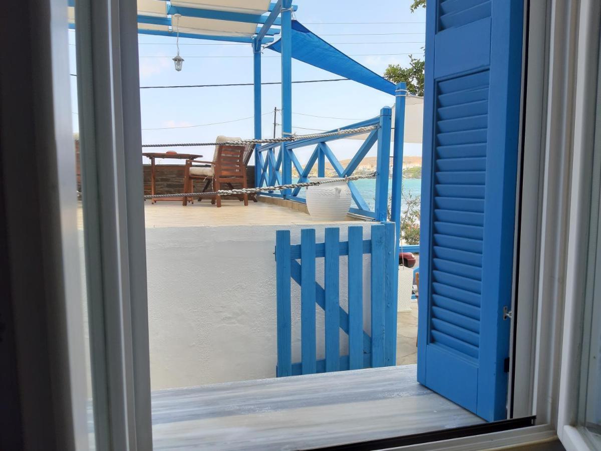 Roula'S Suites Ándros Exteriör bild